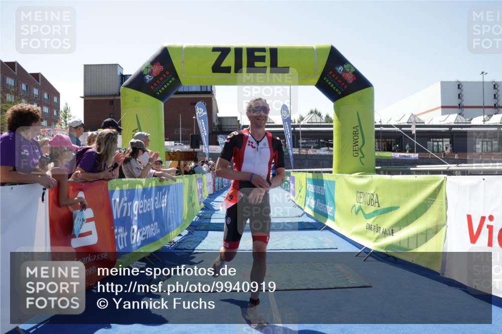 09.08.2026 - GEWOBA Citytriathlon Bremen Yannick Fuchs http://msf.ph/oto/9940919 09.08.2026 13:48:11 Ziel 562, 789 meine-sportfotos.de
