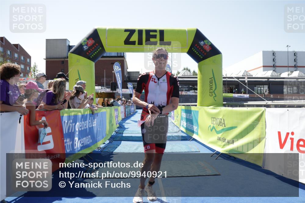 09.08.2026 - GEWOBA Citytriathlon Bremen Yannick Fuchs http://msf.ph/oto/9940921 09.08.2026 13:48:11 Ziel 562, 789 meine-sportfotos.de