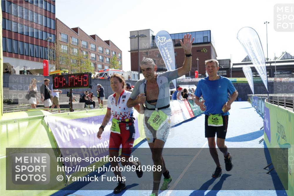 09.08.2026 - GEWOBA Citytriathlon Bremen Yannick Fuchs http://msf.ph/oto/9940968 09.08.2026 15:44:06 Ziel 445, 469, 512 meine-sportfotos.de