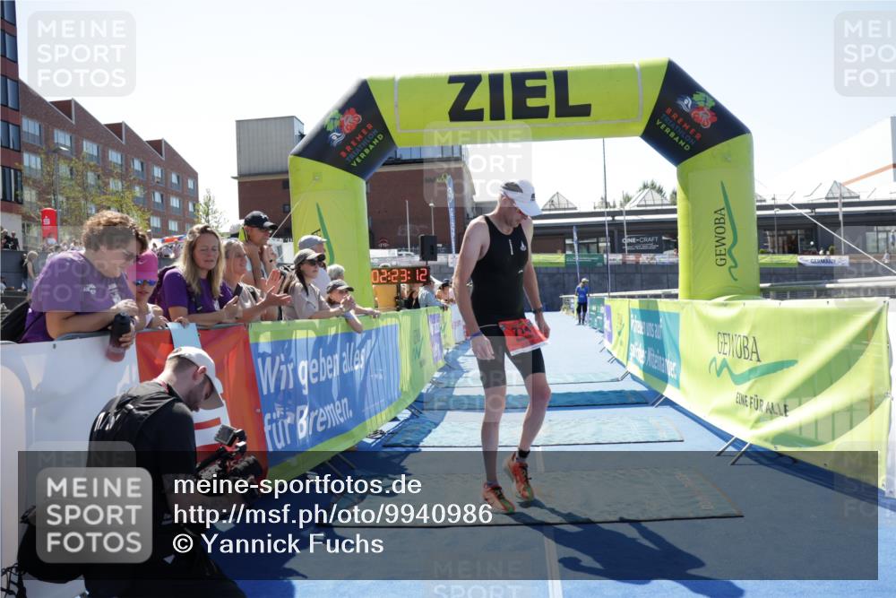 09.08.2026 - GEWOBA Citytriathlon Bremen Yannick Fuchs http://msf.ph/oto/9940986 09.08.2026 13:49:35 Ziel  meine-sportfotos.de