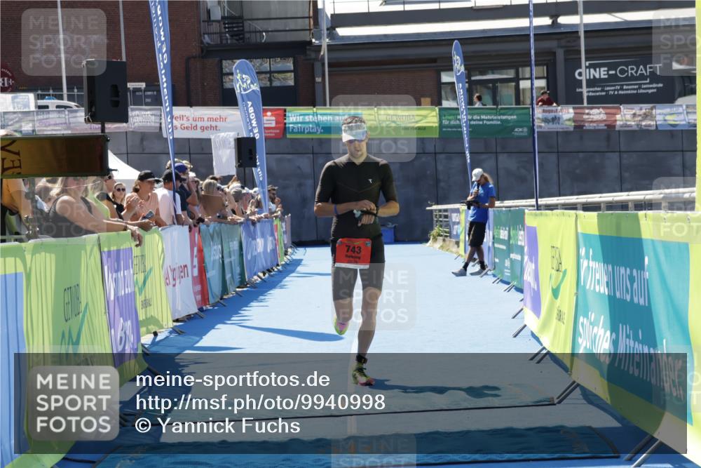 09.08.2026 - GEWOBA Citytriathlon Bremen Yannick Fuchs http://msf.ph/oto/9940998 09.08.2026 13:50:00 Ziel 743 meine-sportfotos.de