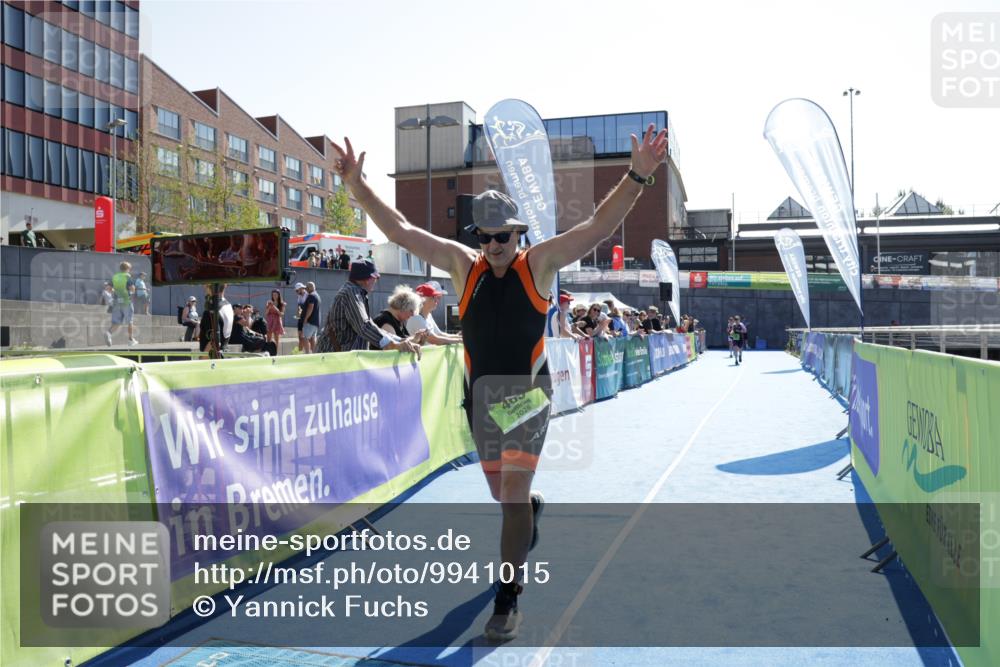 09.08.2026 - GEWOBA Citytriathlon Bremen Yannick Fuchs http://msf.ph/oto/9941015 09.08.2026 15:44:35 Ziel 465 meine-sportfotos.de