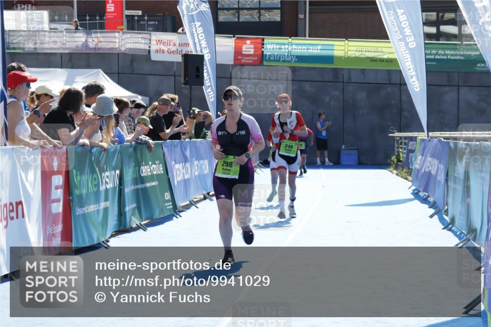 09.08.2026 - GEWOBA Citytriathlon Bremen Yannick Fuchs http://msf.ph/oto/9941029 09.08.2026 15:44:41 Ziel 298, 465 meine-sportfotos.de