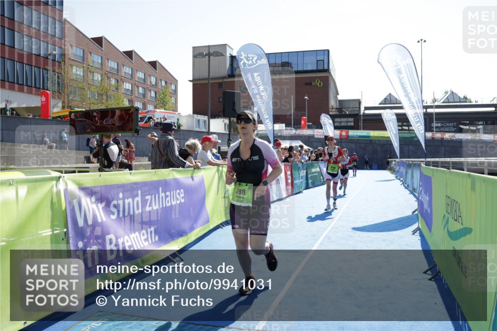 09.08.2026 - GEWOBA Citytriathlon Bremen Yannick Fuchs http://msf.ph/oto/9941031 09.08.2026 15:44:44 Ziel 248, 298 meine-sportfotos.de