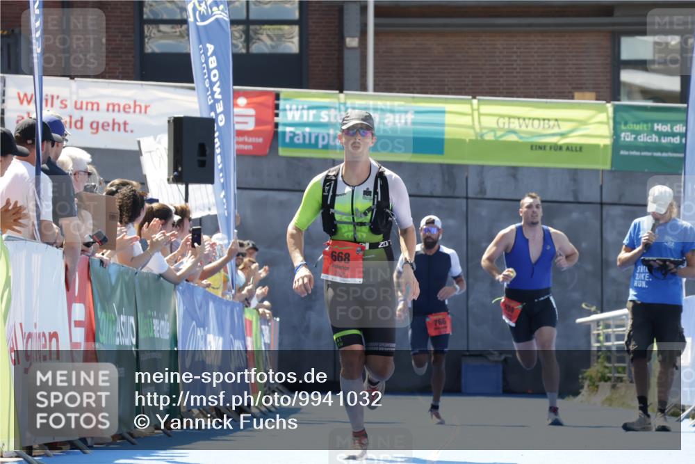 09.08.2026 - GEWOBA Citytriathlon Bremen Yannick Fuchs http://msf.ph/oto/9941032 09.08.2026 13:50:35 Ziel 559, 668, 766 meine-sportfotos.de