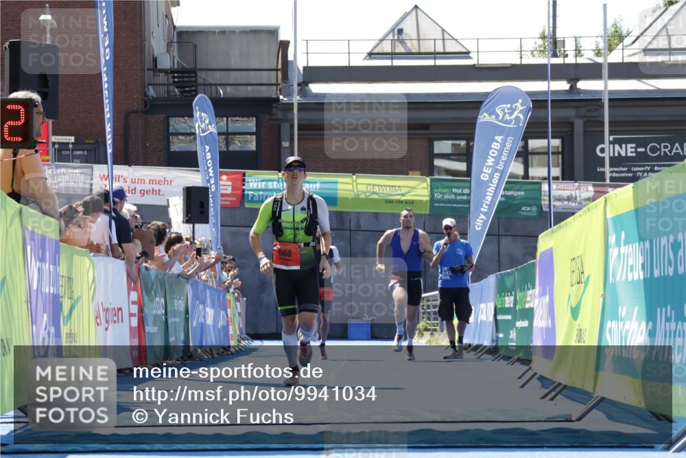 09.08.2026 - GEWOBA Citytriathlon Bremen Yannick Fuchs http://msf.ph/oto/9941034 09.08.2026 13:50:35 Ziel 559, 668, 766 meine-sportfotos.de