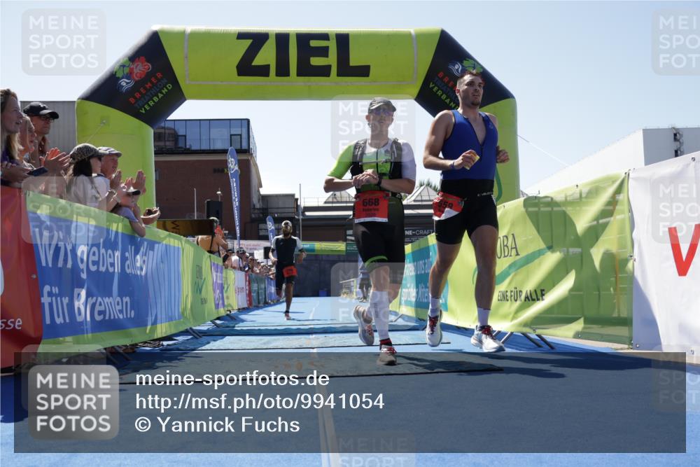 09.08.2026 - GEWOBA Citytriathlon Bremen Yannick Fuchs http://msf.ph/oto/9941054 09.08.2026 13:50:39 Ziel 559, 668, 766 meine-sportfotos.de