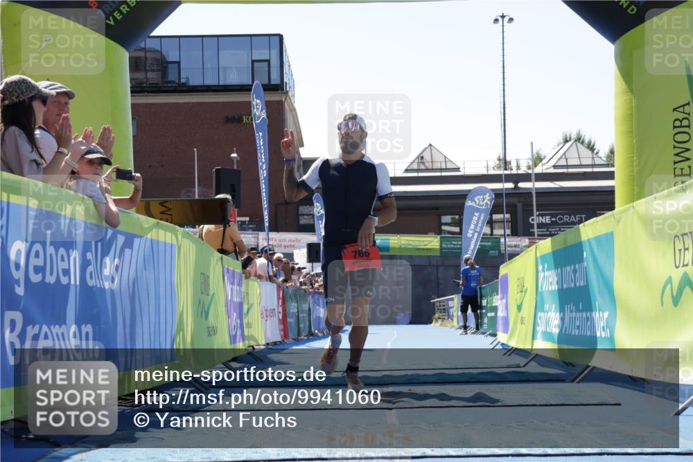 09.08.2026 - GEWOBA Citytriathlon Bremen Yannick Fuchs http://msf.ph/oto/9941060 09.08.2026 13:50:40 Ziel 559, 668, 766 meine-sportfotos.de