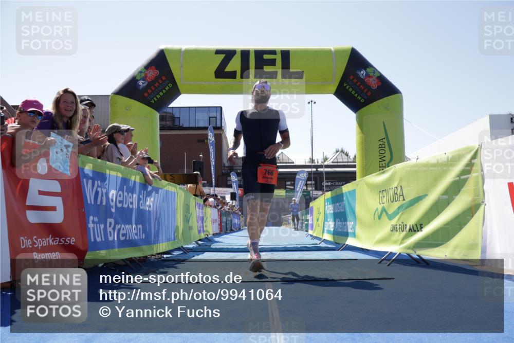 09.08.2026 - GEWOBA Citytriathlon Bremen Yannick Fuchs http://msf.ph/oto/9941064 09.08.2026 13:50:41 Ziel 559, 668, 766 meine-sportfotos.de