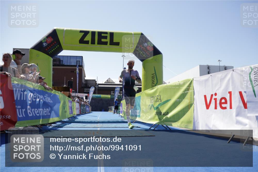 09.08.2026 - GEWOBA Citytriathlon Bremen Yannick Fuchs http://msf.ph/oto/9941091 09.08.2026 13:51:19 Ziel 767 meine-sportfotos.de
