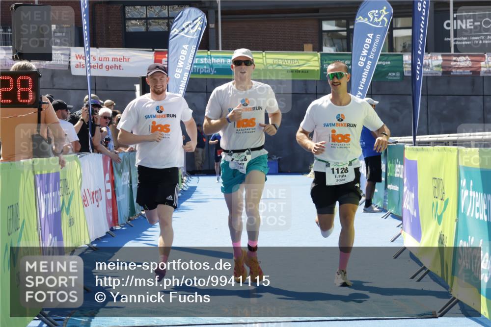 09.08.2026 - GEWOBA Citytriathlon Bremen Yannick Fuchs http://msf.ph/oto/9941115 09.08.2026 13:51:52 Ziel 1128 meine-sportfotos.de