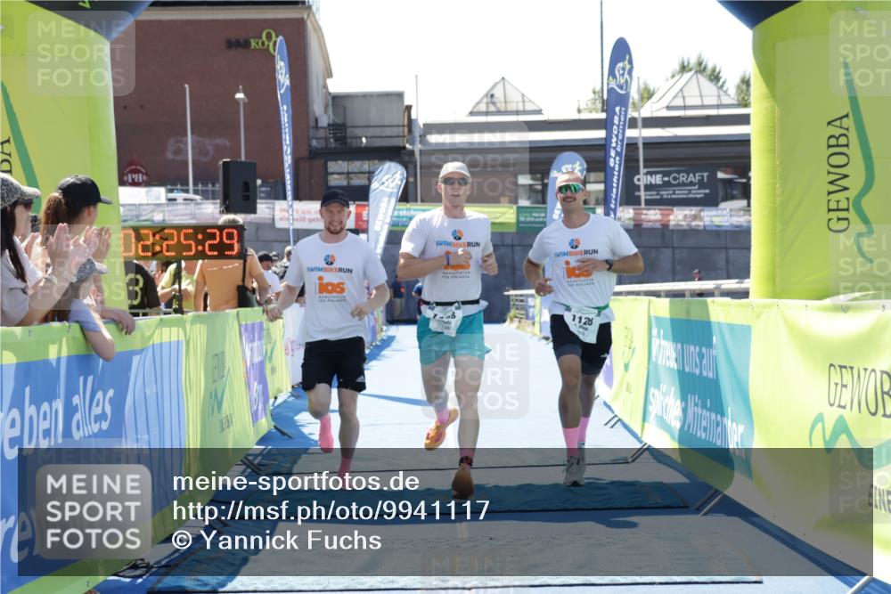 09.08.2026 - GEWOBA Citytriathlon Bremen Yannick Fuchs http://msf.ph/oto/9941117 09.08.2026 13:51:52 Ziel 1128 meine-sportfotos.de