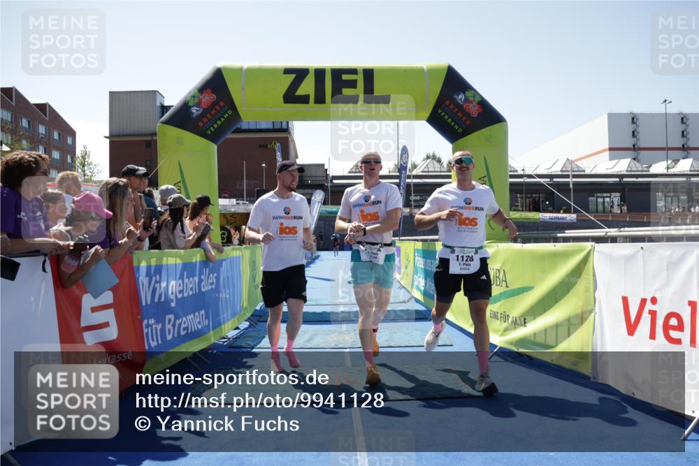 09.08.2026 - GEWOBA Citytriathlon Bremen Yannick Fuchs http://msf.ph/oto/9941128 09.08.2026 13:51:54 Ziel 572, 1128 meine-sportfotos.de