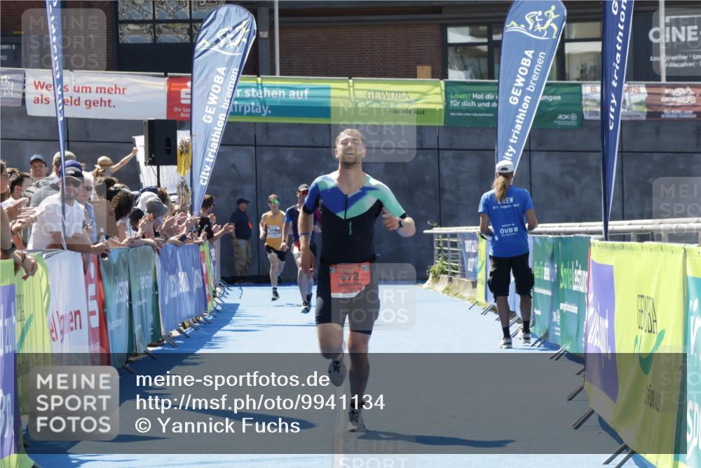 09.08.2026 - GEWOBA Citytriathlon Bremen Yannick Fuchs http://msf.ph/oto/9941134 09.08.2026 13:51:59 Ziel 572, 675 meine-sportfotos.de