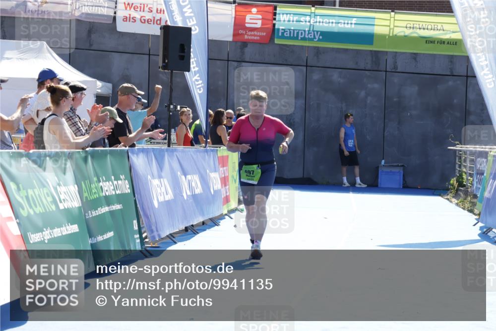 09.08.2026 - GEWOBA Citytriathlon Bremen Yannick Fuchs http://msf.ph/oto/9941135 09.08.2026 15:47:01 Ziel  meine-sportfotos.de