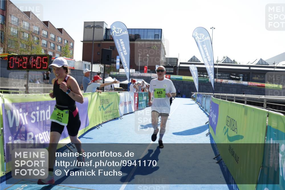 09.08.2026 - GEWOBA Citytriathlon Bremen Yannick Fuchs http://msf.ph/oto/9941170 09.08.2026 15:47:29 Ziel 251, 443, 475 meine-sportfotos.de