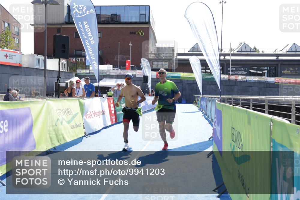 09.08.2026 - GEWOBA Citytriathlon Bremen Yannick Fuchs http://msf.ph/oto/9941203 09.08.2026 15:47:53 Ziel 104, 406, 447 meine-sportfotos.de