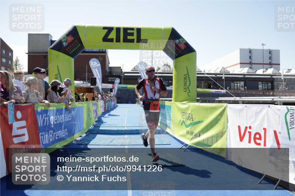 09.08.2026 - GEWOBA Citytriathlon Bremen Yannick Fuchs http://msf.ph/oto/9941226 09.08.2026 13:52:35 Ziel 808 meine-sportfotos.de