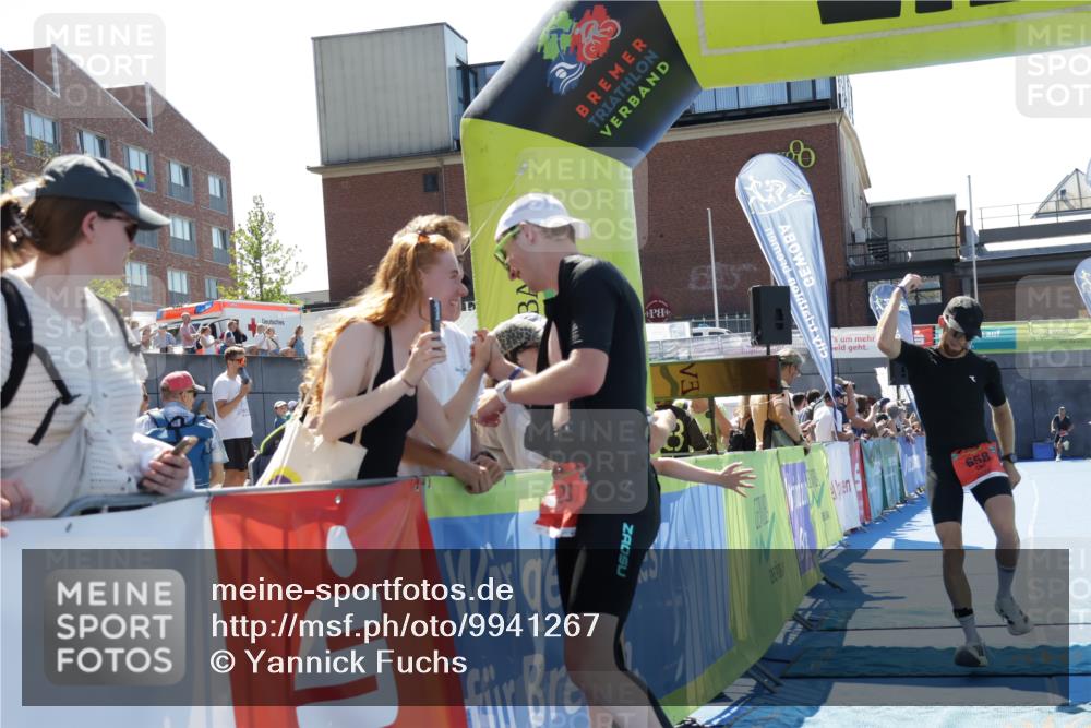 09.08.2026 - GEWOBA Citytriathlon Bremen Yannick Fuchs http://msf.ph/oto/9941267 09.08.2026 13:53:00 Ziel 658, 878 meine-sportfotos.de