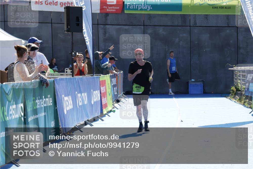 09.08.2026 - GEWOBA Citytriathlon Bremen Yannick Fuchs http://msf.ph/oto/9941279 09.08.2026 15:52:37 Ziel  meine-sportfotos.de