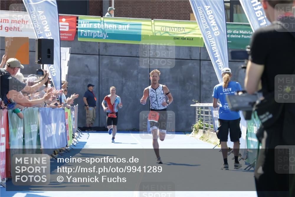 09.08.2026 - GEWOBA Citytriathlon Bremen Yannick Fuchs http://msf.ph/oto/9941289 09.08.2026 13:53:29 Ziel 702 meine-sportfotos.de