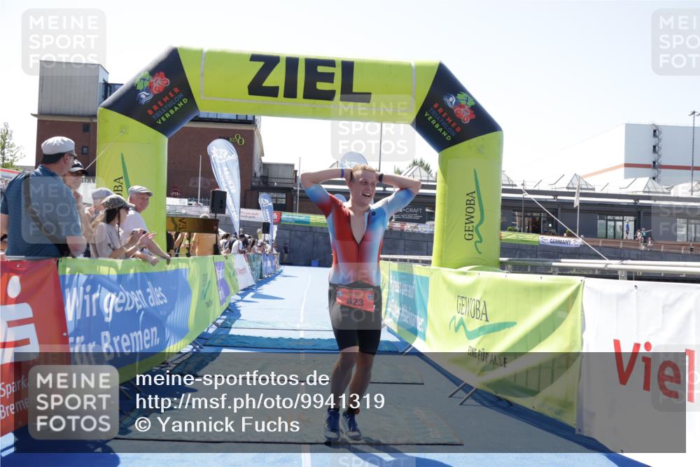 09.08.2026 - GEWOBA Citytriathlon Bremen Yannick Fuchs http://msf.ph/oto/9941319 09.08.2026 13:53:39 Ziel 623 meine-sportfotos.de