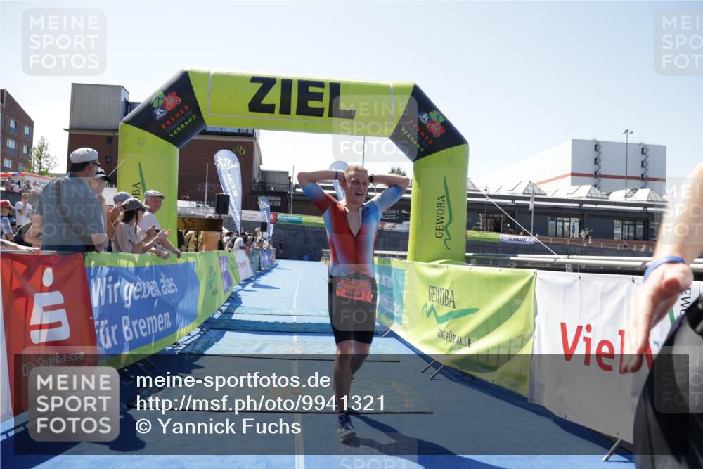 09.08.2026 - GEWOBA Citytriathlon Bremen Yannick Fuchs http://msf.ph/oto/9941321 09.08.2026 13:53:39 Ziel 623 meine-sportfotos.de
