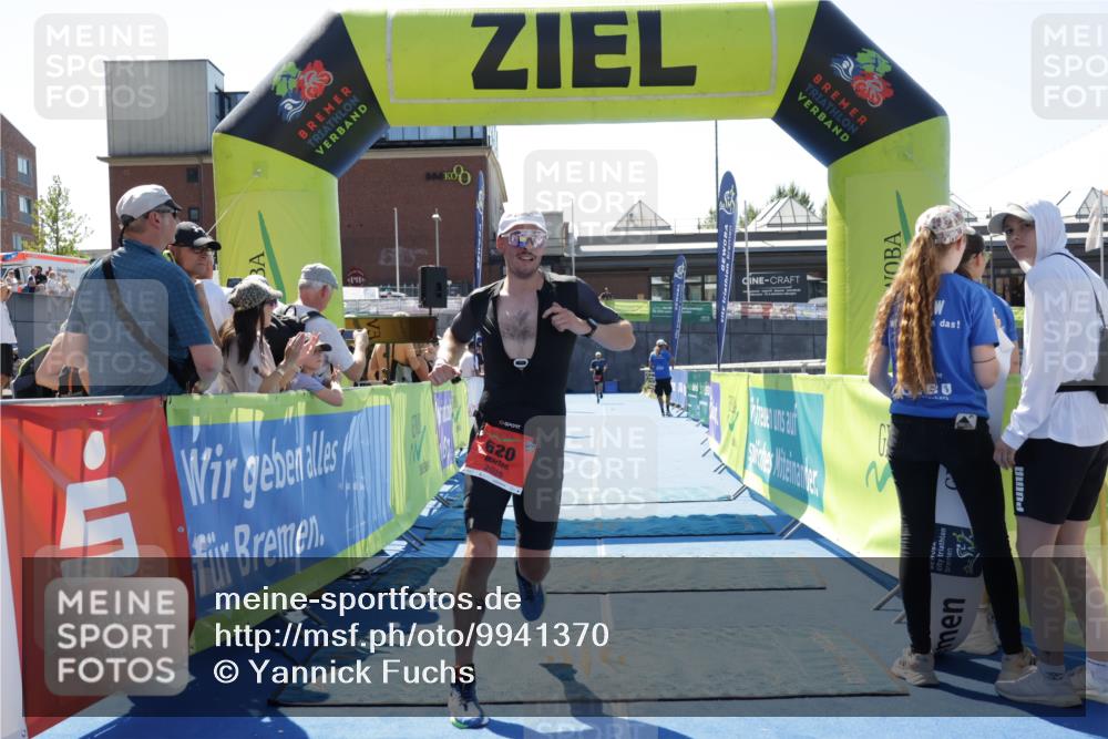09.08.2026 - GEWOBA Citytriathlon Bremen Yannick Fuchs http://msf.ph/oto/9941370 09.08.2026 13:54:47 Ziel 602, 620 meine-sportfotos.de