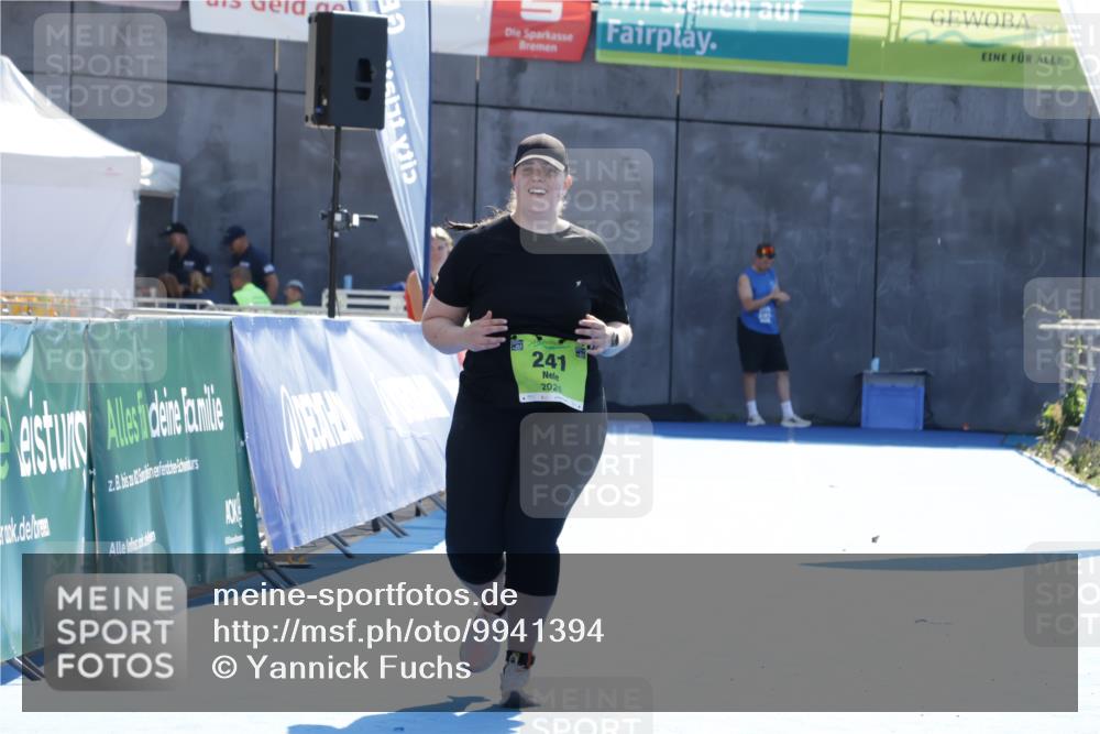 09.08.2026 - GEWOBA Citytriathlon Bremen Yannick Fuchs http://msf.ph/oto/9941394 09.08.2026 15:57:19 Ziel 241 meine-sportfotos.de