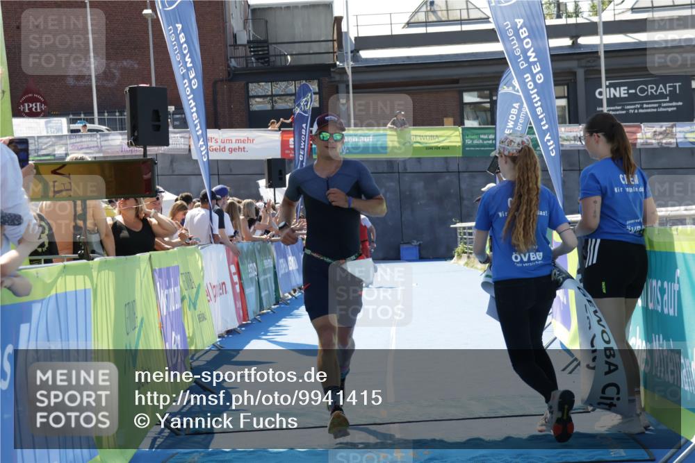 09.08.2026 - GEWOBA Citytriathlon Bremen Yannick Fuchs http://msf.ph/oto/9941415 09.08.2026 13:55:06 Ziel 705, 775, 1004, 1004 meine-sportfotos.de