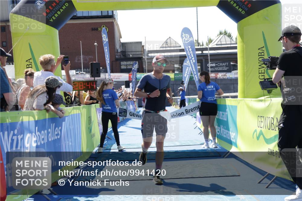 09.08.2026 - GEWOBA Citytriathlon Bremen Yannick Fuchs http://msf.ph/oto/9941420 09.08.2026 13:55:07 Ziel 705, 1004, 1004 meine-sportfotos.de