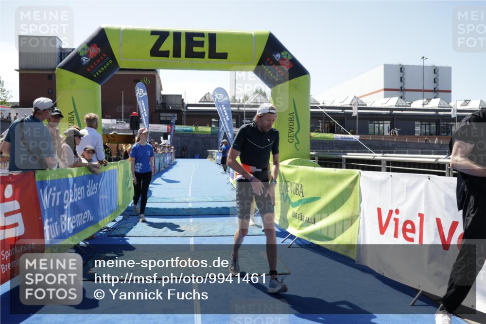 09.08.2026 - GEWOBA Citytriathlon Bremen Yannick Fuchs http://msf.ph/oto/9941461 09.08.2026 13:55:20 Ziel 769 meine-sportfotos.de