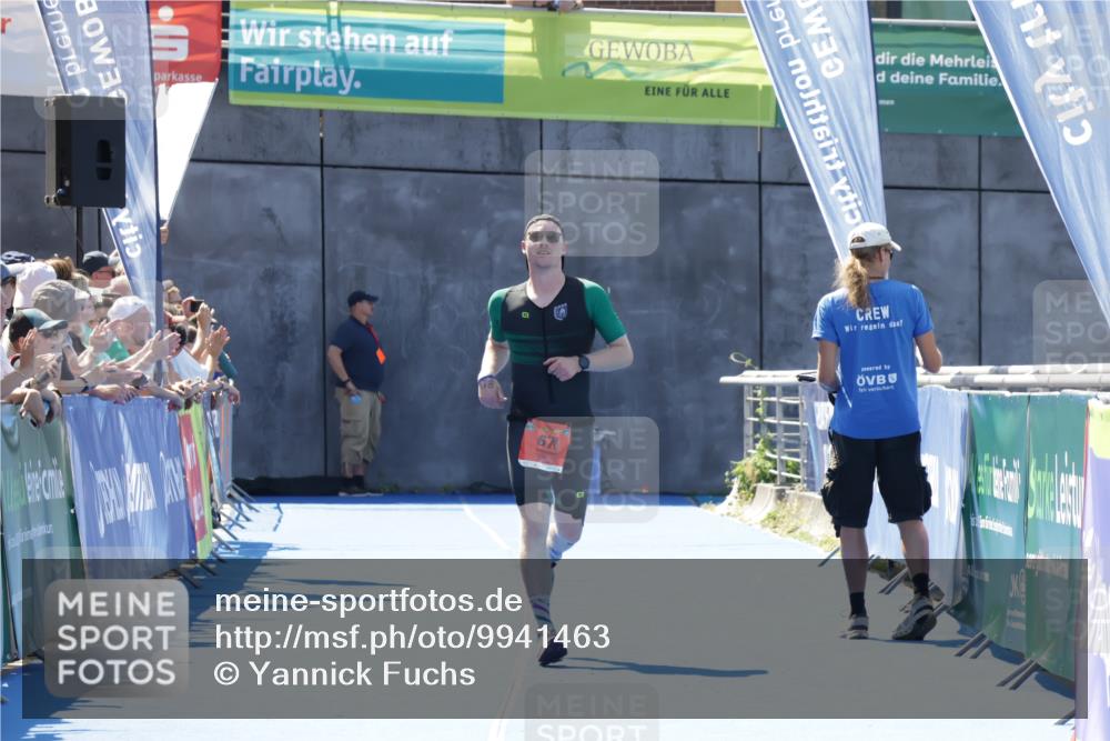 09.08.2026 - GEWOBA Citytriathlon Bremen Yannick Fuchs http://msf.ph/oto/9941463 09.08.2026 13:55:57 Ziel 678 meine-sportfotos.de