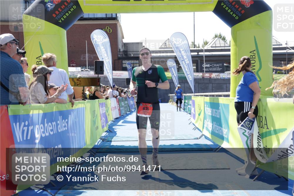 09.08.2026 - GEWOBA Citytriathlon Bremen Yannick Fuchs http://msf.ph/oto/9941471 09.08.2026 13:56:03 Ziel 541, 678 meine-sportfotos.de