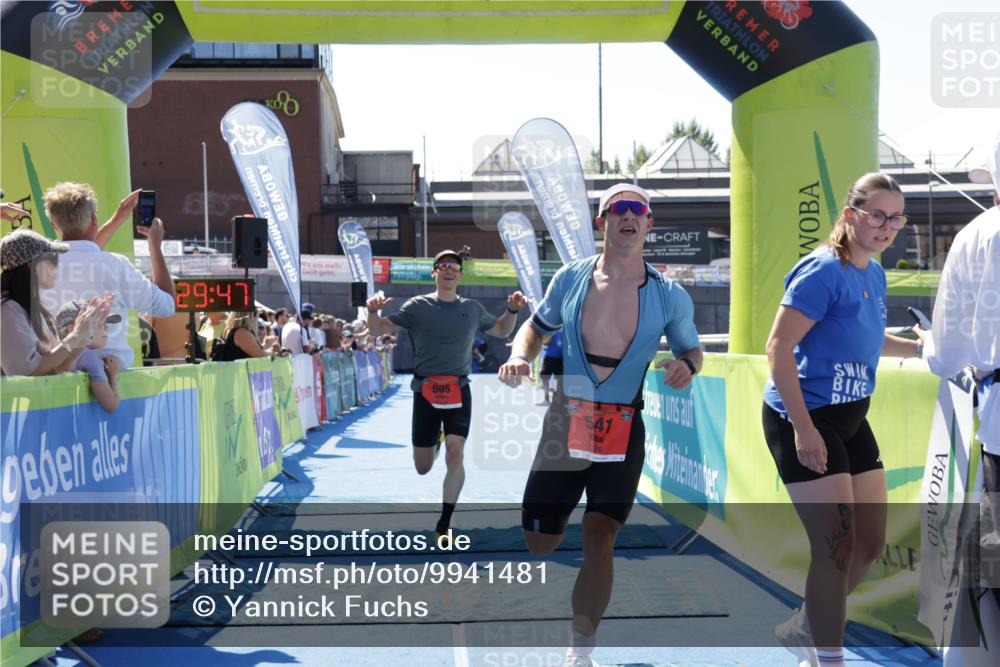 09.08.2026 - GEWOBA Citytriathlon Bremen Yannick Fuchs http://msf.ph/oto/9941481 09.08.2026 13:56:10 Ziel 541, 695 meine-sportfotos.de