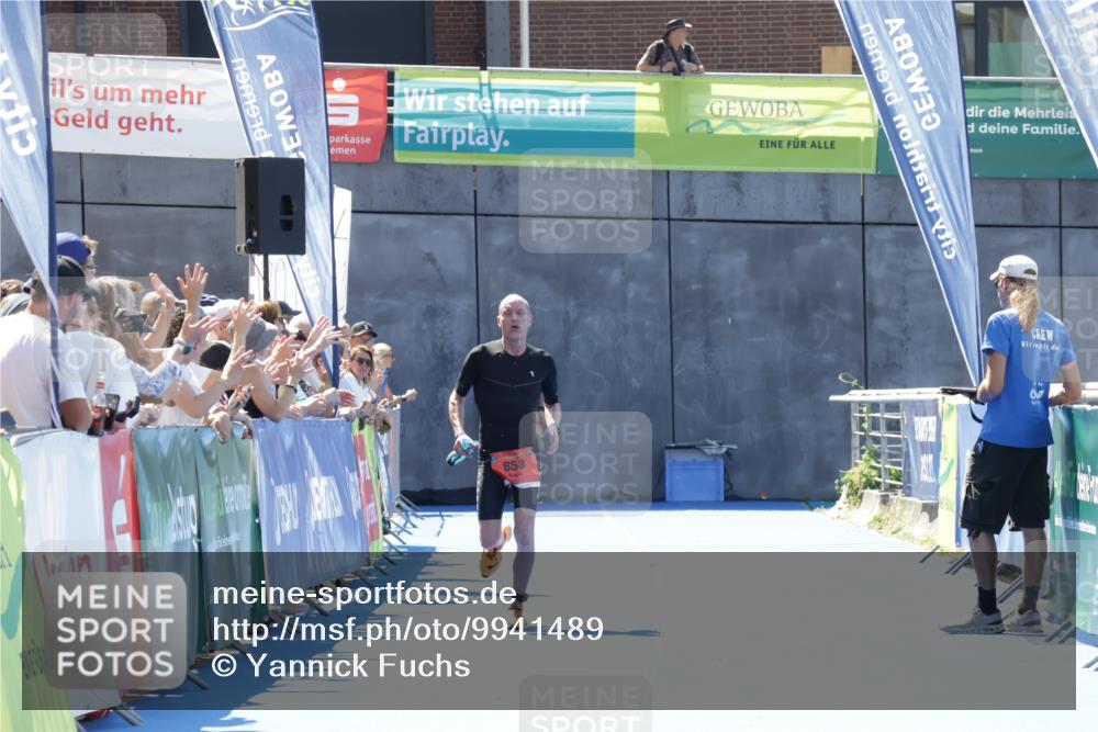 09.08.2026 - GEWOBA Citytriathlon Bremen Yannick Fuchs http://msf.ph/oto/9941489 09.08.2026 13:56:14 Ziel 695, 858 meine-sportfotos.de