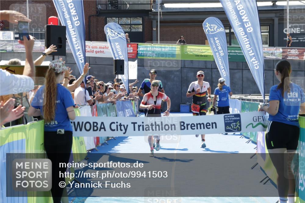 09.08.2026 - GEWOBA Citytriathlon Bremen Yannick Fuchs http://msf.ph/oto/9941503 09.08.2026 13:56:32 Ziel 660, 810, 951 meine-sportfotos.de