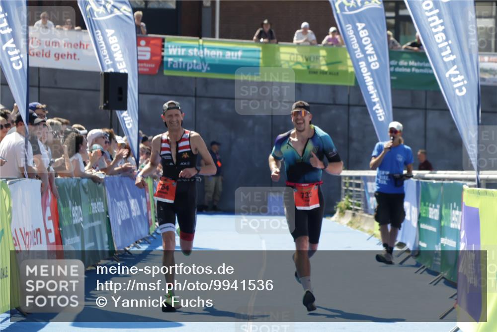 09.08.2026 - GEWOBA Citytriathlon Bremen Yannick Fuchs http://msf.ph/oto/9941536 09.08.2026 13:57:43 Ziel 732, 854 meine-sportfotos.de
