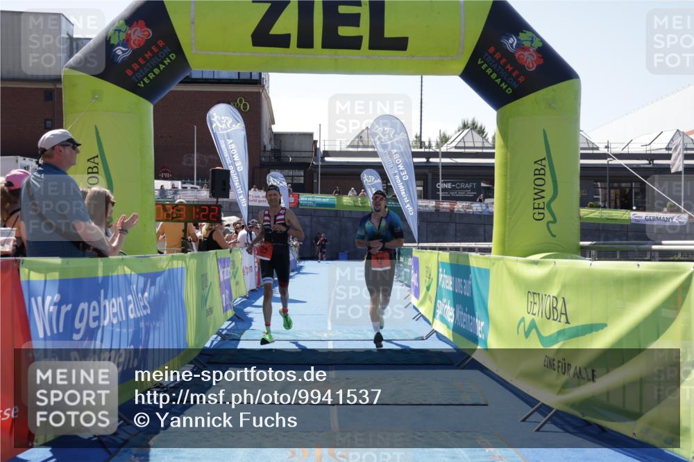 09.08.2026 - GEWOBA Citytriathlon Bremen Yannick Fuchs http://msf.ph/oto/9941537 09.08.2026 13:57:45 Ziel 732, 854 meine-sportfotos.de
