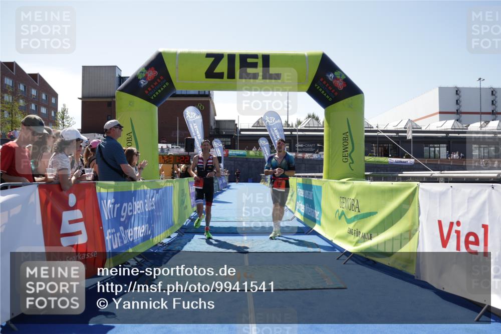 09.08.2026 - GEWOBA Citytriathlon Bremen Yannick Fuchs http://msf.ph/oto/9941541 09.08.2026 13:57:46 Ziel 732, 854 meine-sportfotos.de