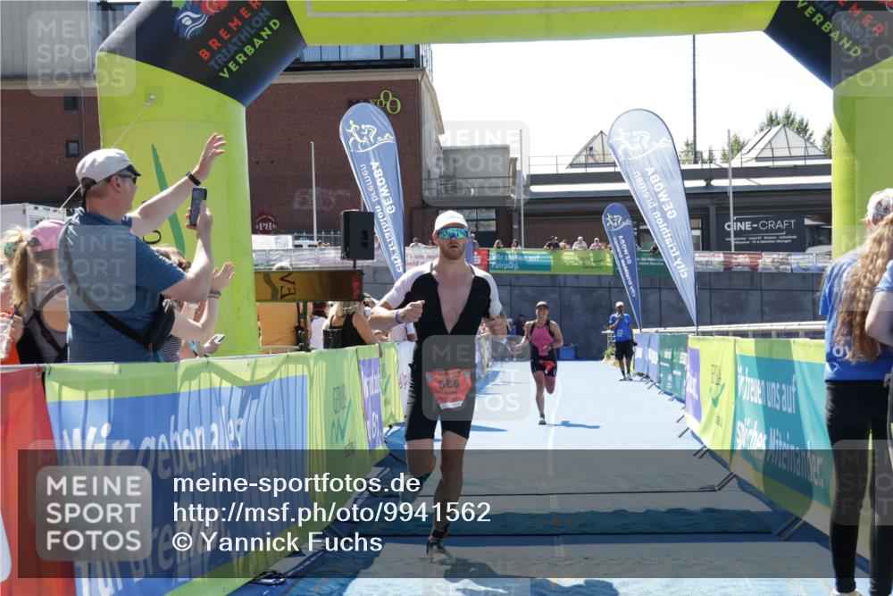 09.08.2026 - GEWOBA Citytriathlon Bremen Yannick Fuchs http://msf.ph/oto/9941562 09.08.2026 13:58:41 Ziel 586, 649, 952 meine-sportfotos.de