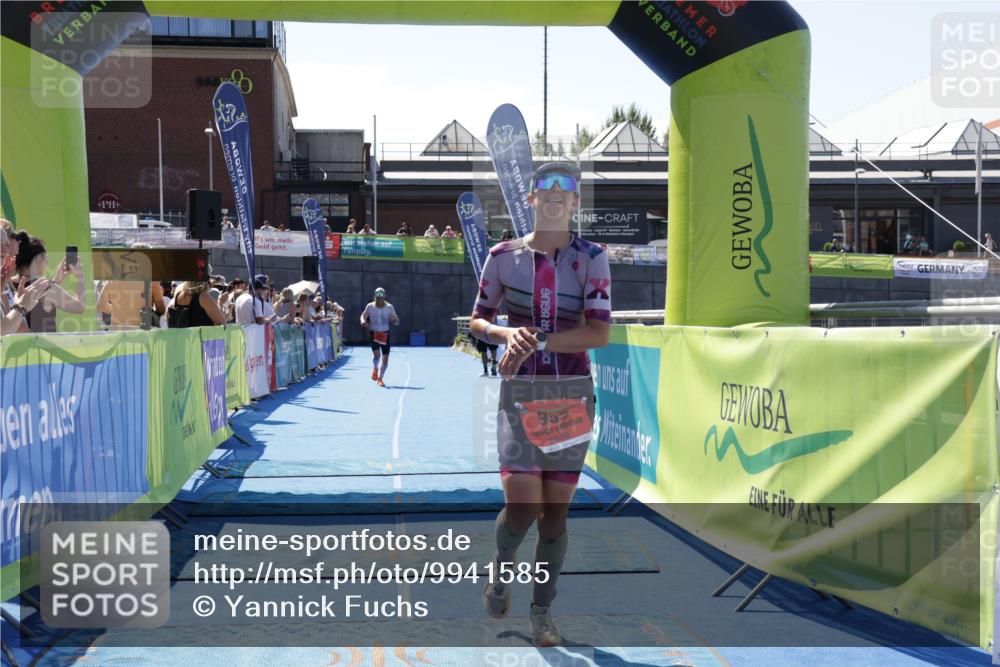 09.08.2026 - GEWOBA Citytriathlon Bremen Yannick Fuchs http://msf.ph/oto/9941585 09.08.2026 13:58:59 Ziel 850, 955 meine-sportfotos.de