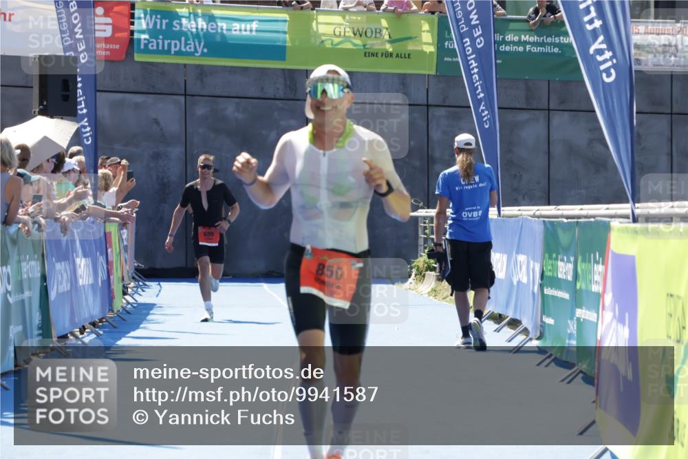 09.08.2026 - GEWOBA Citytriathlon Bremen Yannick Fuchs http://msf.ph/oto/9941587 09.08.2026 13:59:02 Ziel 696, 850, 955 meine-sportfotos.de