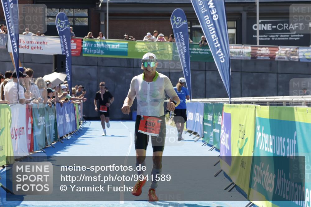 09.08.2026 - GEWOBA Citytriathlon Bremen Yannick Fuchs http://msf.ph/oto/9941589 09.08.2026 13:59:02 Ziel 696, 850, 955 meine-sportfotos.de