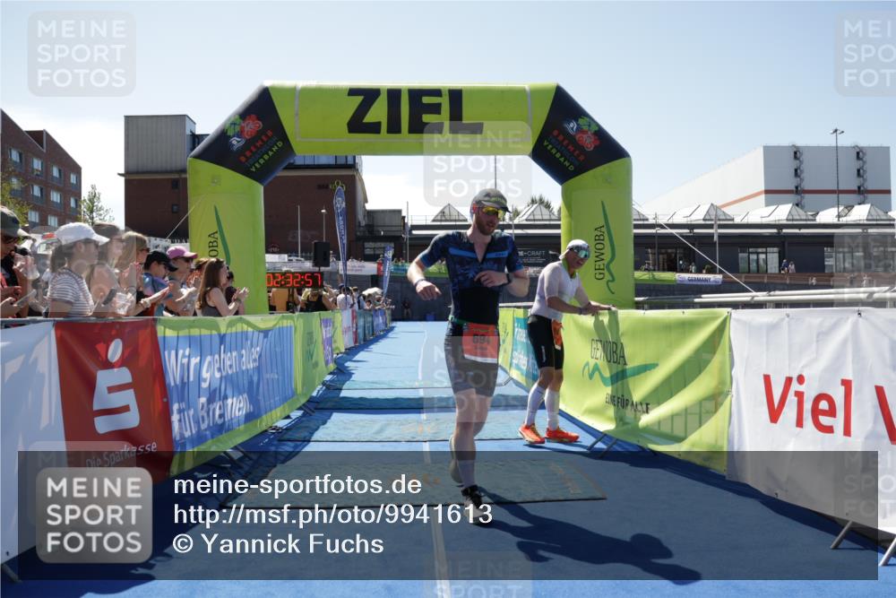 09.08.2026 - GEWOBA Citytriathlon Bremen Yannick Fuchs http://msf.ph/oto/9941613 09.08.2026 13:59:20 Ziel 694 meine-sportfotos.de