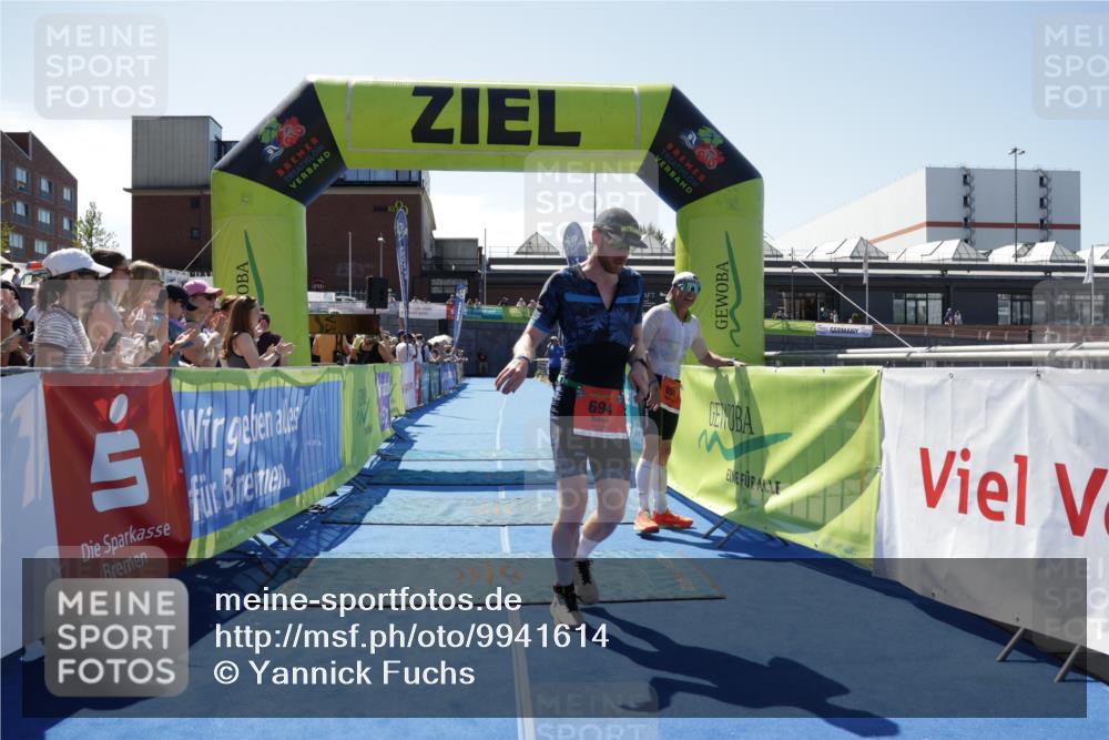 09.08.2026 - GEWOBA Citytriathlon Bremen Yannick Fuchs http://msf.ph/oto/9941614 09.08.2026 13:59:20 Ziel 694 meine-sportfotos.de