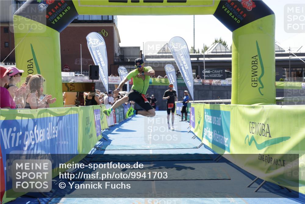 09.08.2026 - GEWOBA Citytriathlon Bremen Yannick Fuchs http://msf.ph/oto/9941703 09.08.2026 14:01:30 Ziel 723, 735, 773, 777, 801 meine-sportfotos.de