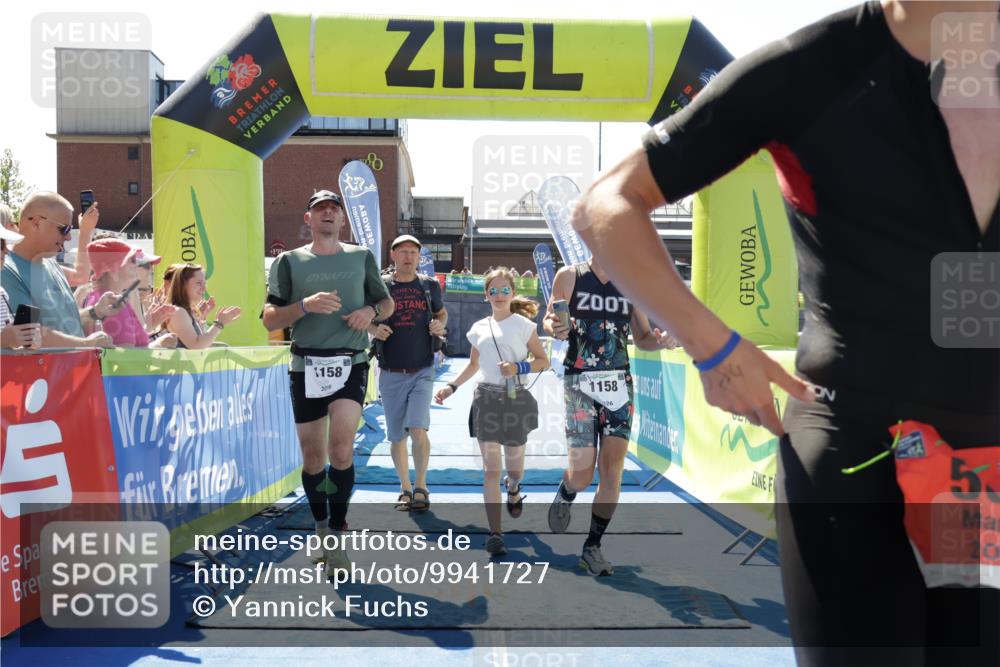 09.08.2026 - GEWOBA Citytriathlon Bremen Yannick Fuchs http://msf.ph/oto/9941727 09.08.2026 14:01:45 Ziel 1158 meine-sportfotos.de