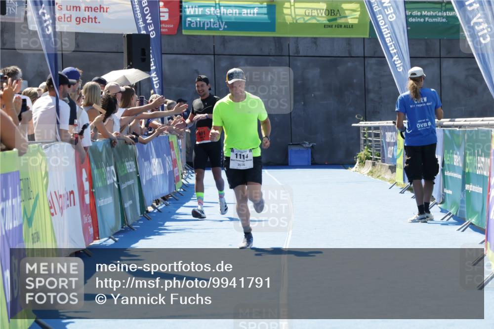 09.08.2026 - GEWOBA Citytriathlon Bremen Yannick Fuchs http://msf.ph/oto/9941791 09.08.2026 14:02:45 Ziel 1114 meine-sportfotos.de