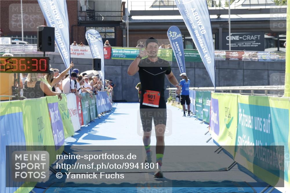 09.08.2026 - GEWOBA Citytriathlon Bremen Yannick Fuchs http://msf.ph/oto/9941801 09.08.2026 14:02:53 Ziel 691 meine-sportfotos.de